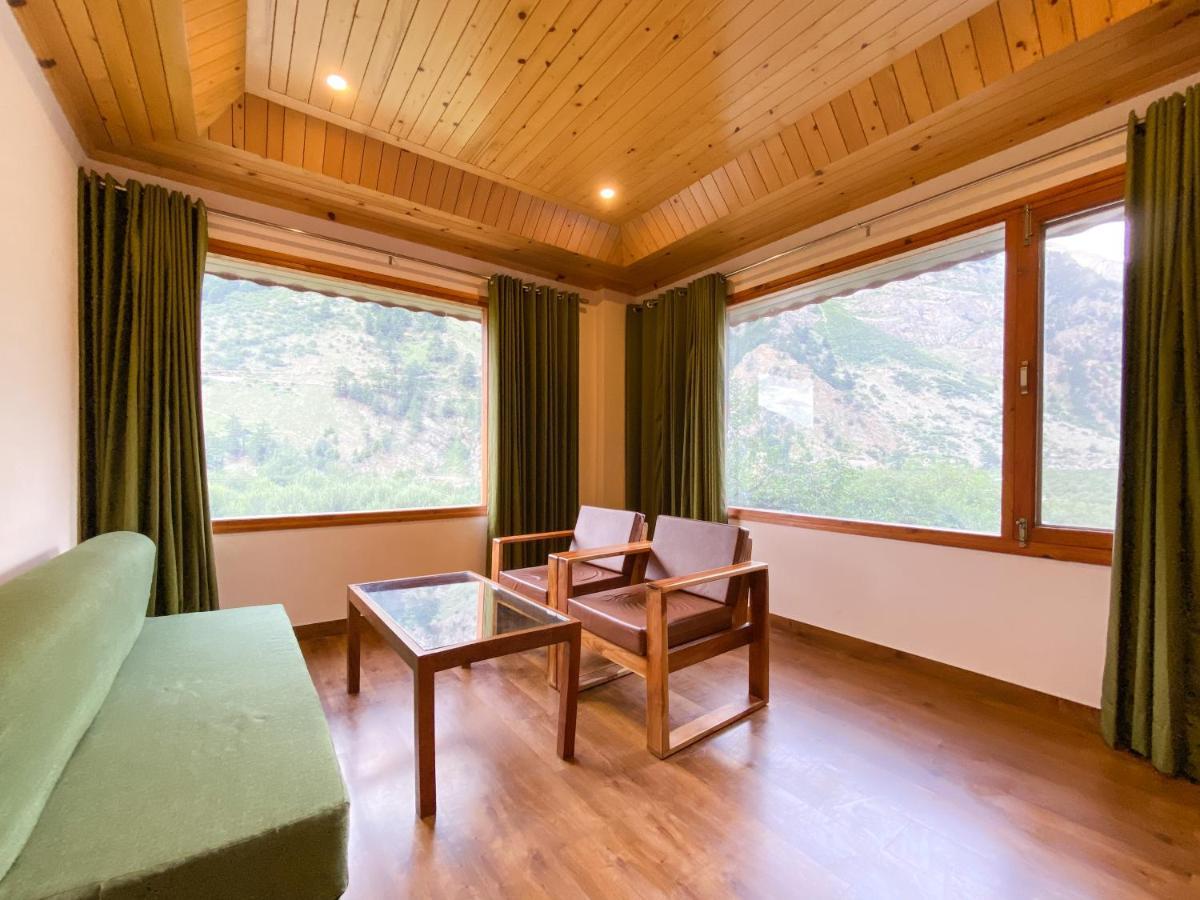 Hotel Batseri Sāngla Habitación foto